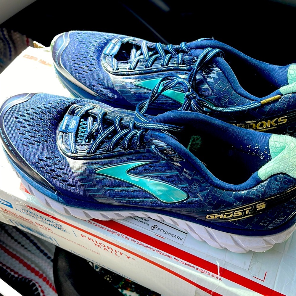 Brooks Ghost 9 Athletic Shoes